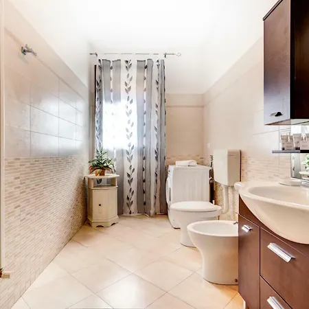 Massarenti - Monolocale Ristrutturato Apartment Bologna
